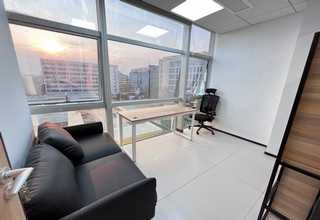 上城区现代办公室装修价钱